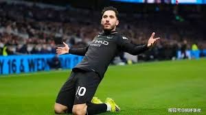 拜合拉木：第二球球到右边脚下只能这么打；现在打谁都有信心